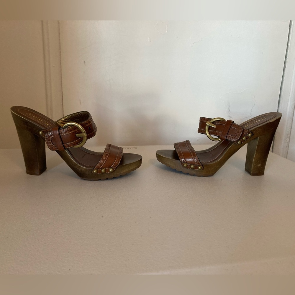 Coach Chrissy Brown Leather Whipstitch Gold Buckle Gold Studded Wooden Heels - Picture 12 of 17